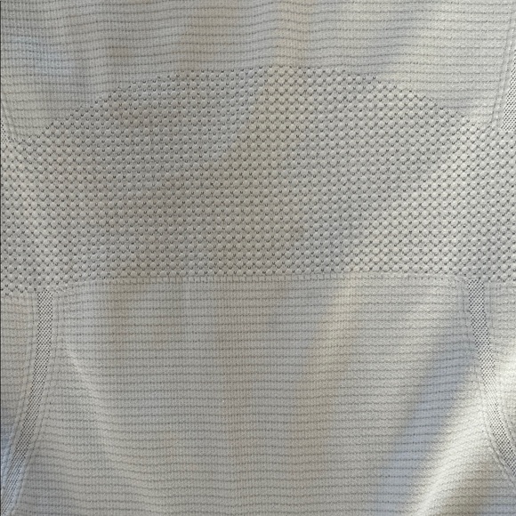 Lululemon Swiftly Tech Hip Length - Picture 2 of 2